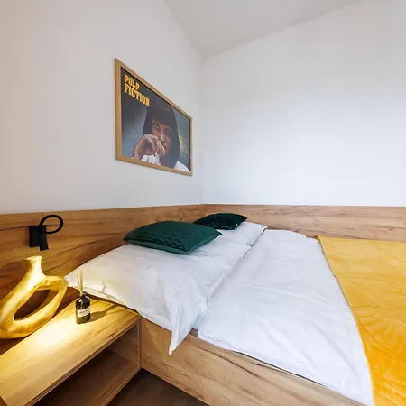 Noble Regency, Centre, Ac, Free Parking By Staynest *