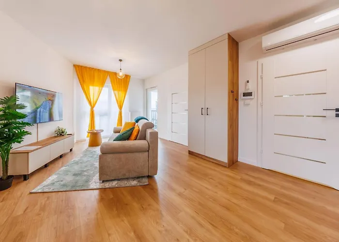 Noble Regency, Centre, Free Parking By Staynest Rzeszow