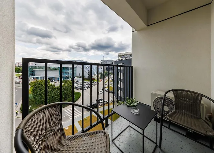 Noble Regency, Centre, Free Parking By Staynest Apartment