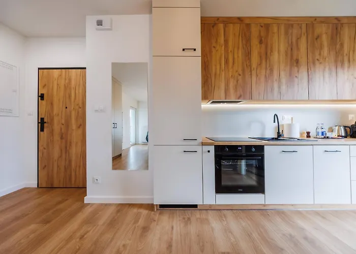 Noble Regency, Centre, Free Parking By Staynest 제수프