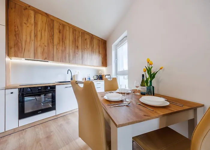 Noble Regency, Centre, Free Parking By Staynest Rzeszow